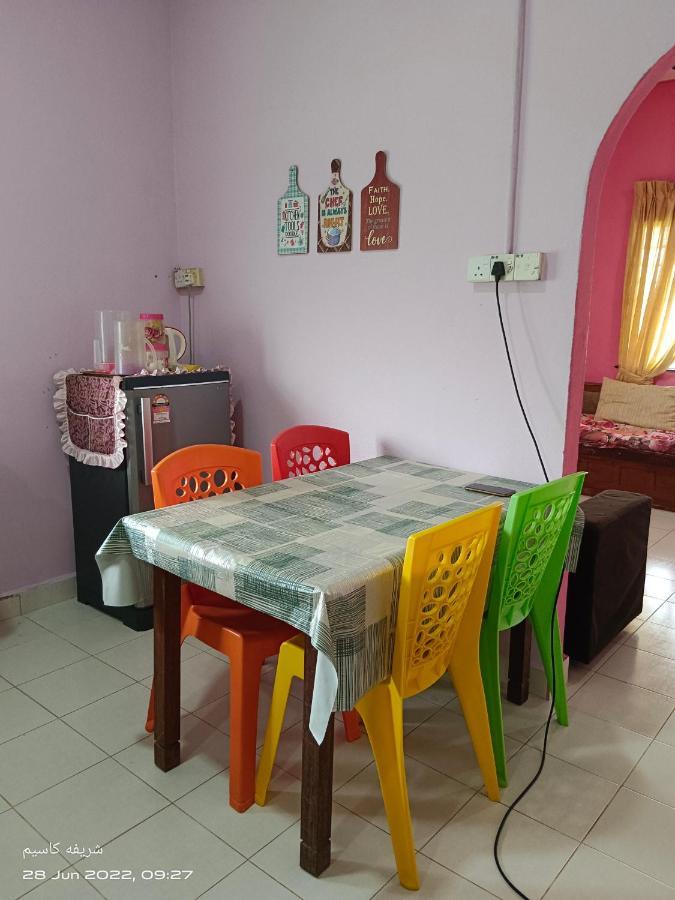Embun Langkawi Pantai Cenang Villa Pantai Cenang  Exterior foto